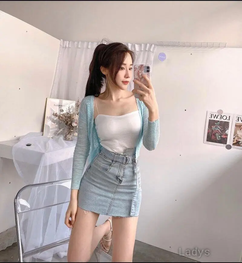Lily (25) – Call Girl & Independent Escort Service in Jiangmen - Gallery Photo 4