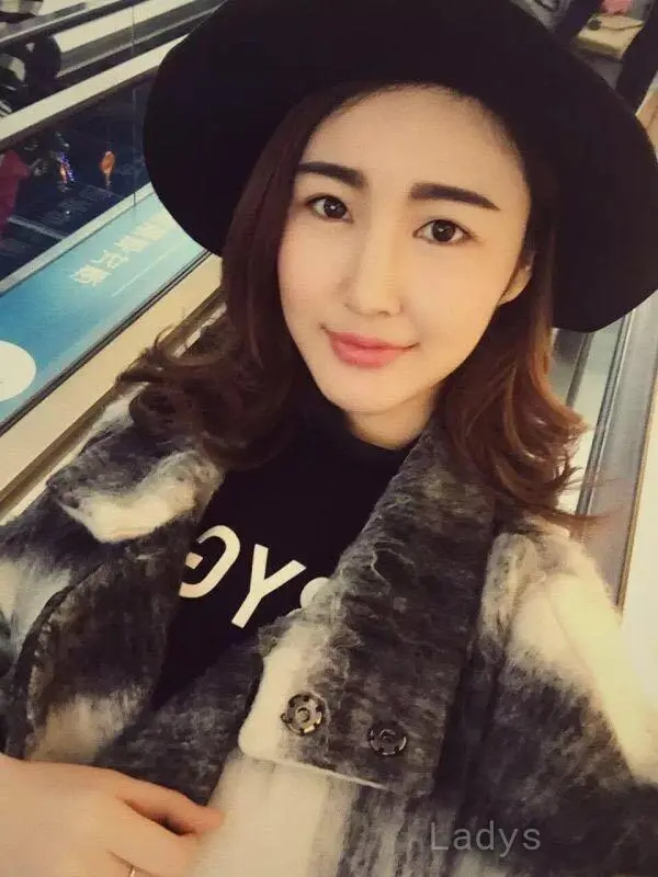Minnie (22) – Call Girl & Independent Escort Service in Jinzhou - Gallery Photo 8