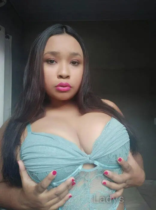 Arisa Gonzalez (24) – Call Girl & Independent Escort Service in Joinville - Gallery Photo 5