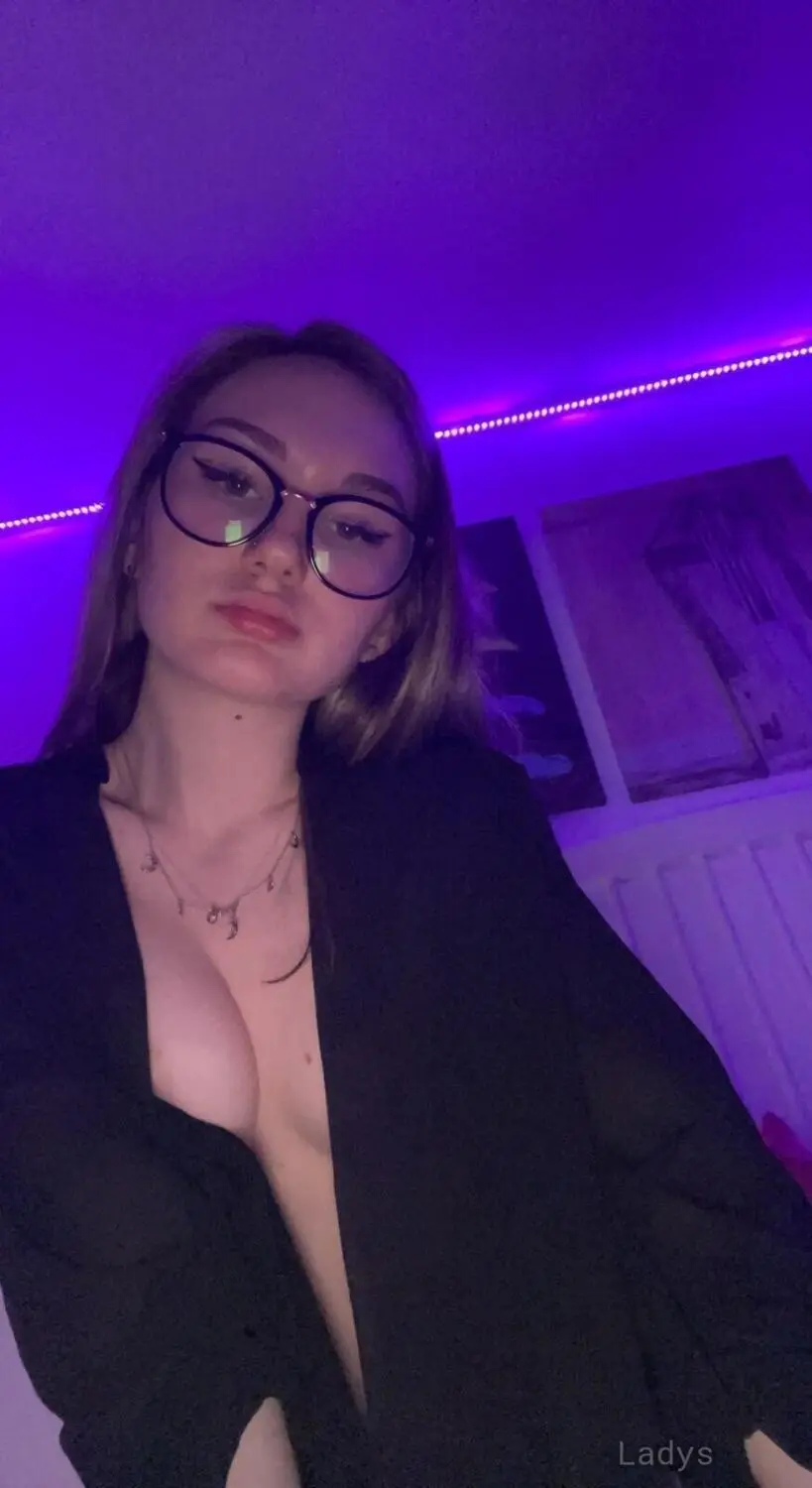 Amy Boyd (26) – Call Girl & Independent Escort Service in Joliet - Gallery Photo 3