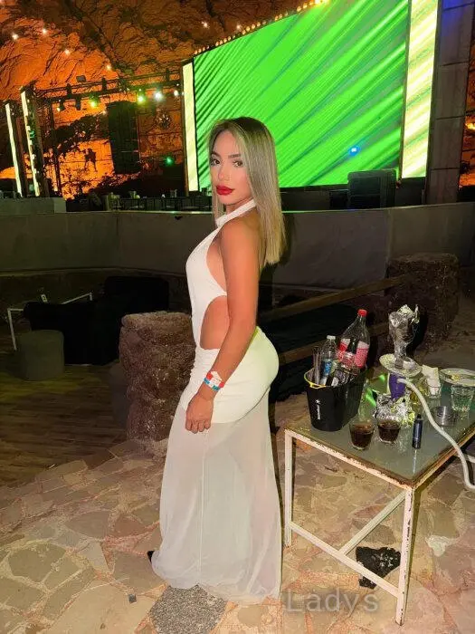 Berna (23) – Call Girl & Independent Escort Service in Köln - Gallery Photo 4