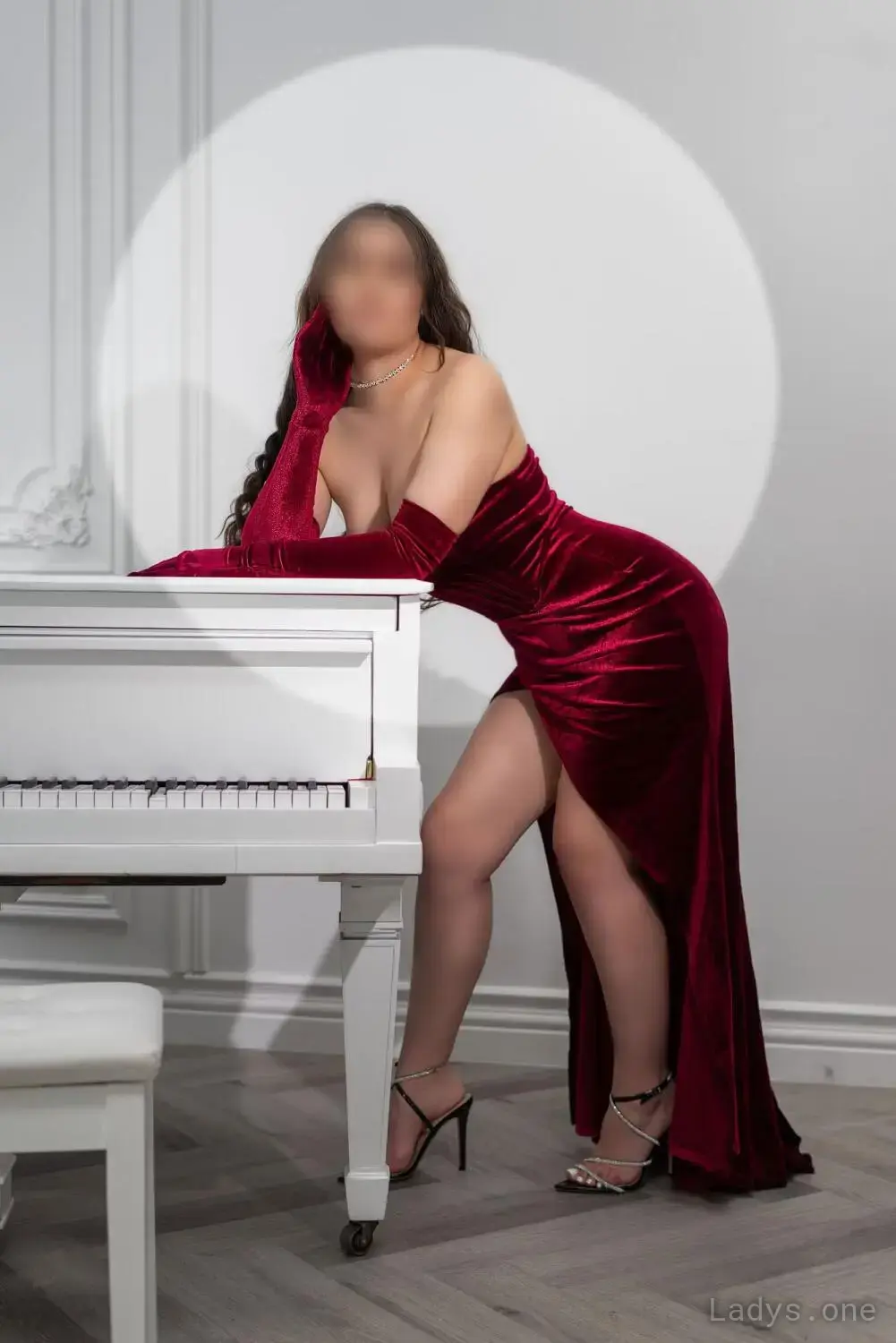 Isabella Castillo (25) – Call Girl & Independent Escort Service in Kamloops - Gallery Photo 4