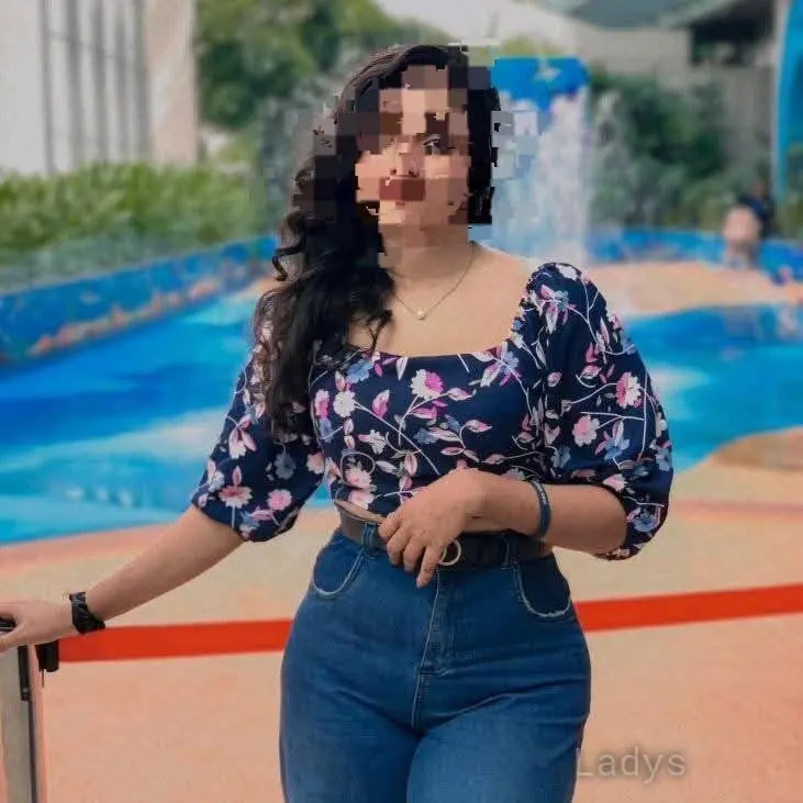 Roxanne (29) – Call Girl & Independent Escort Service in Kandy - Gallery Photo 5