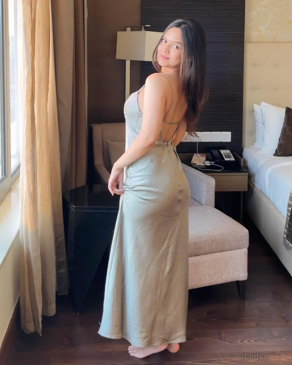 Jennn (21) – Call Girl & Independent Escort Service in Kandy - Gallery Photo 3