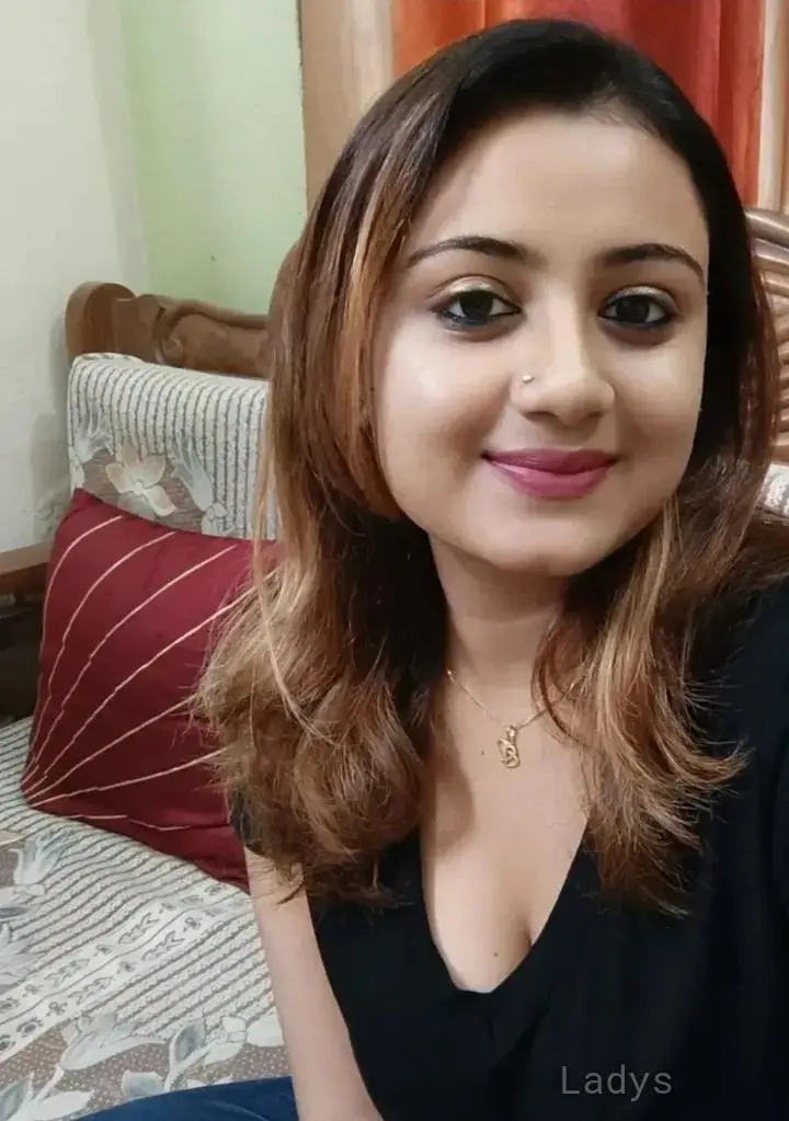 Felicia (21) – Call Girl & Independent Escort Service in Kannur - Gallery Photo 3
