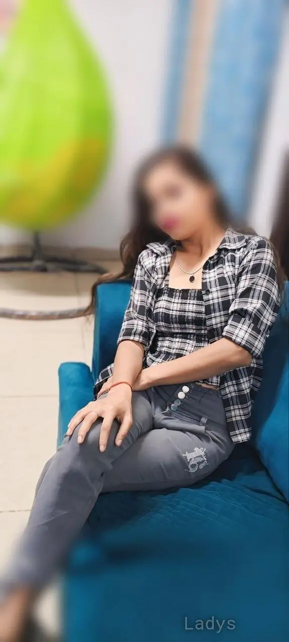 Jiya (23) – Call Girl & Independent Escort Service in Kanpur - Gallery Photo 3