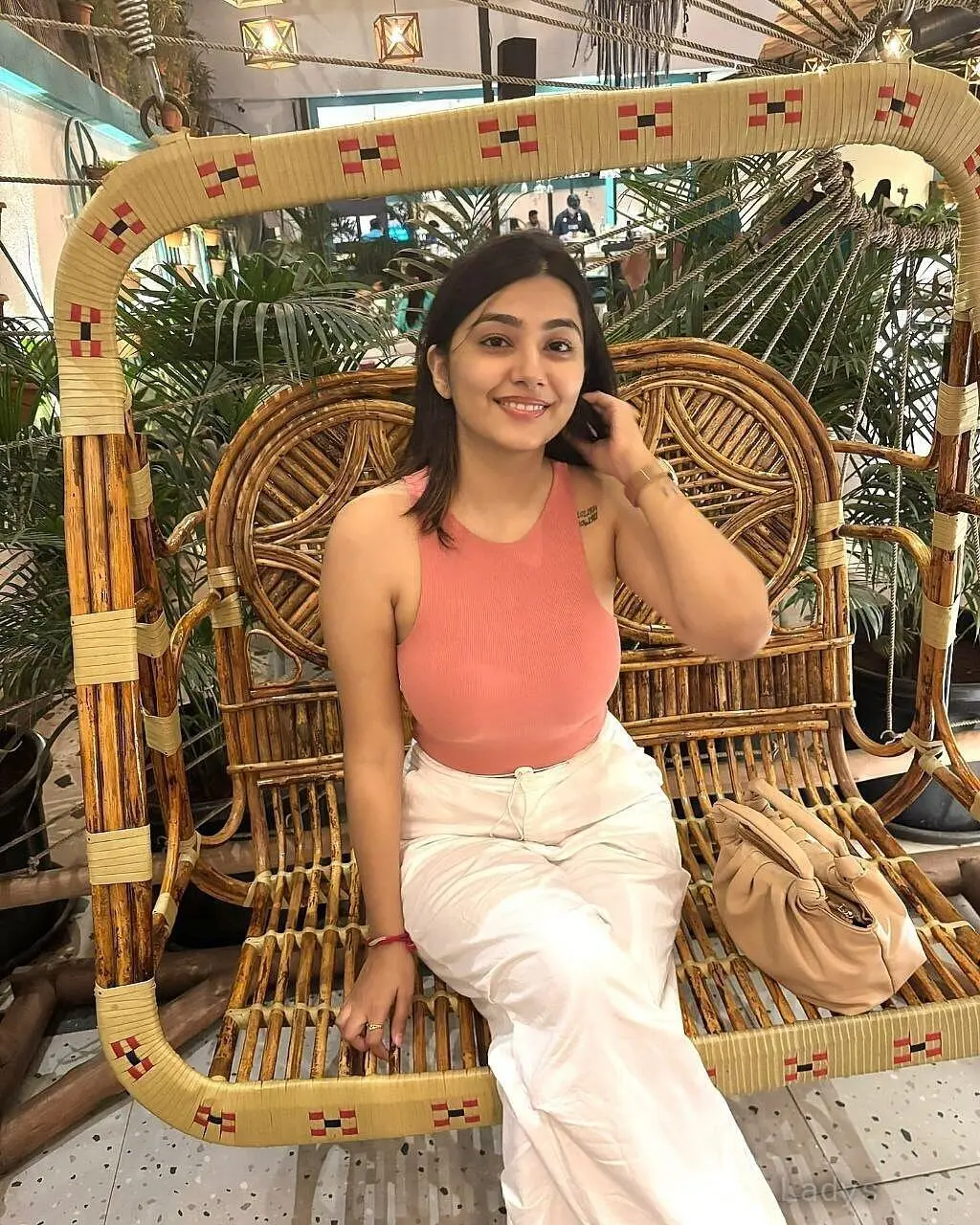 Neelam (22) – Call Girl & Independent Escort Service in Kathmandu - Gallery Photo 3