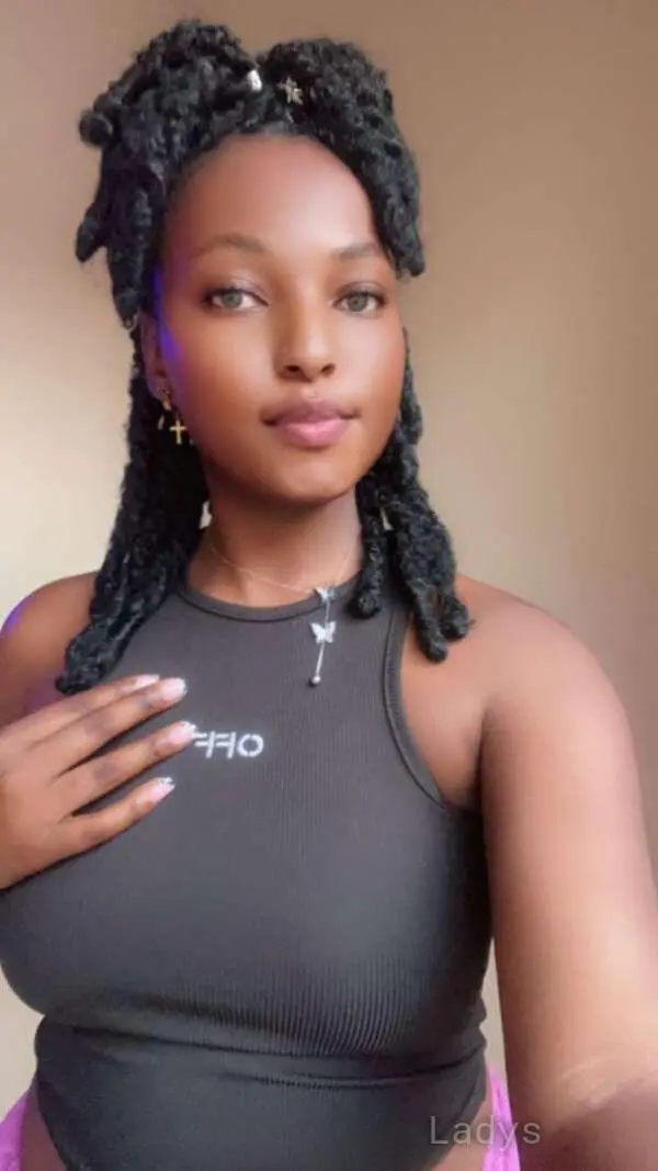 Ella (23) – Call Girl & Independent Escort Service in Kathmandu - Gallery Photo 3