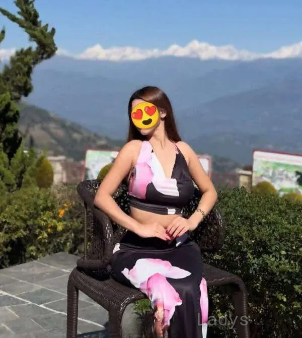 Mila (23) – Call Girl & Independent Escort Service in Kathmandu - Gallery Photo 2