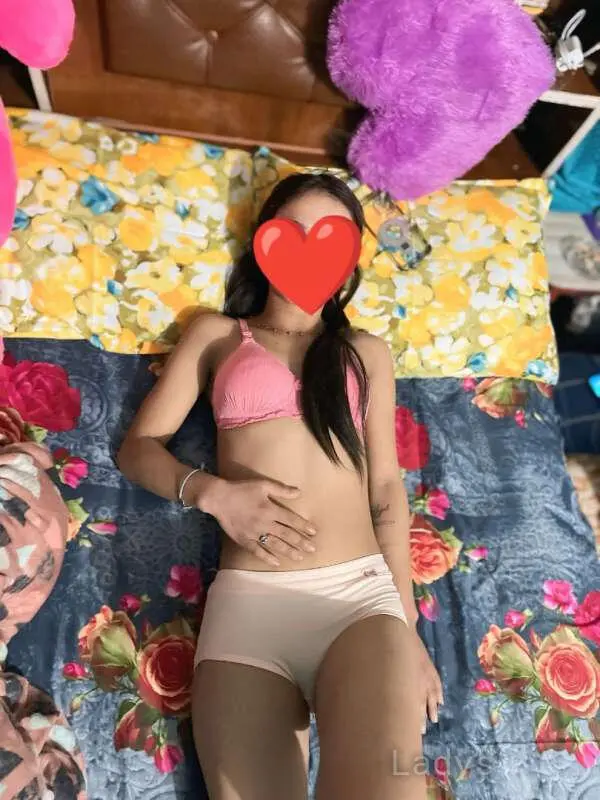 Salina (22) – Call Girl & Independent Escort Service in Kathmandu - Gallery Photo 2