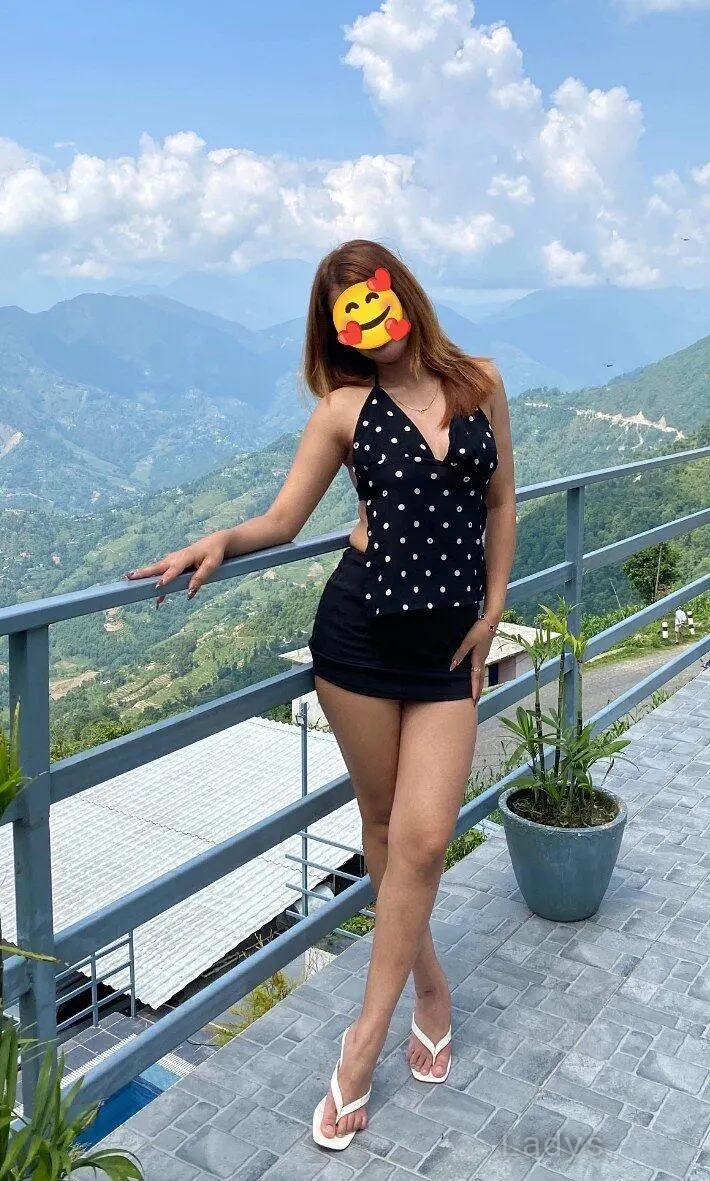 Aashma (24) – Call Girl & Independent Escort Service in Kathmandu - Gallery Photo 2