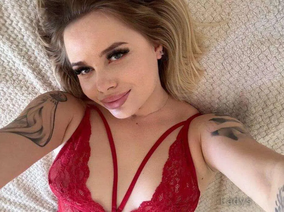Tiffany (23) – Call Girl & Independent Escort Service in Kaunas - Gallery Photo 4