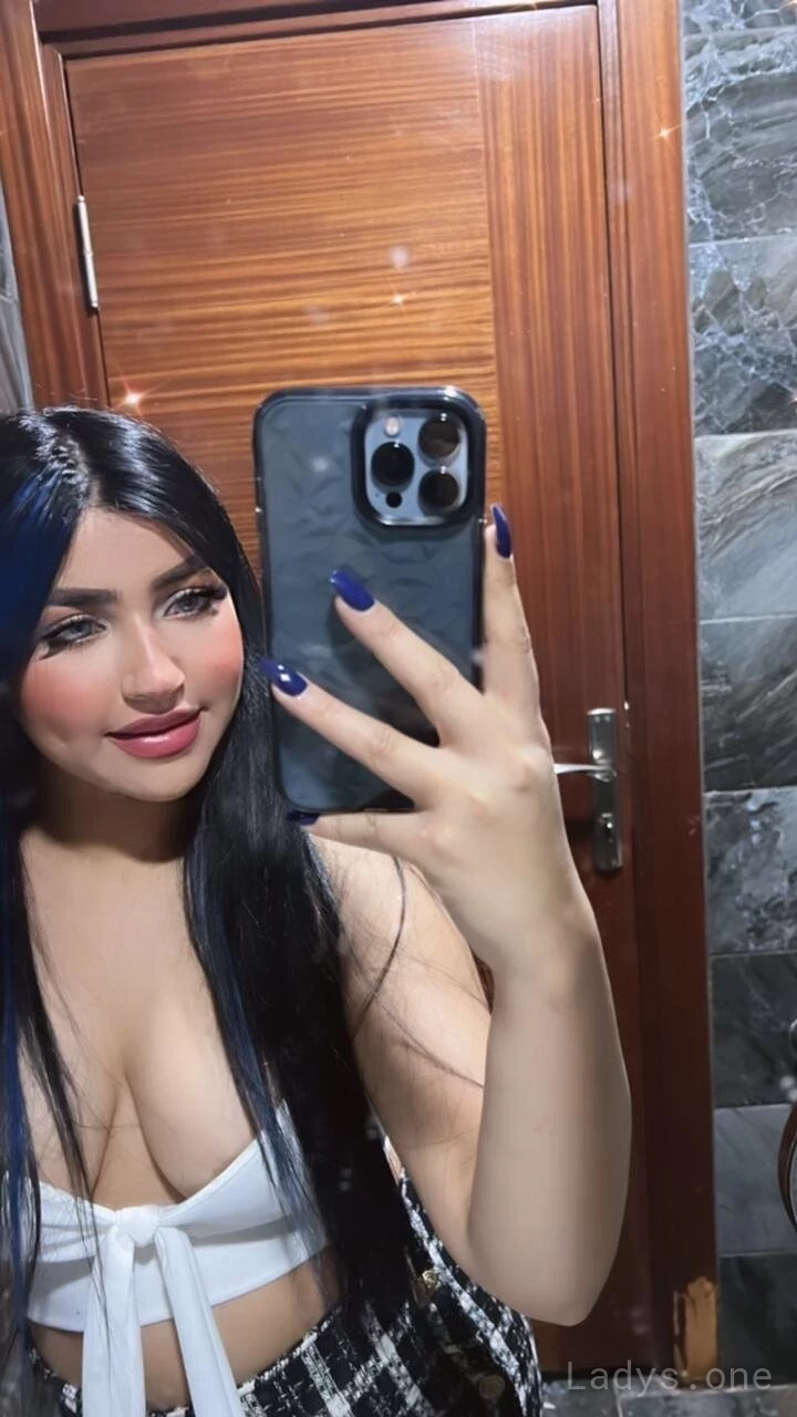 Basma (19) – Call Girl & Independent Escort Service in Kayseri - Gallery Photo 2