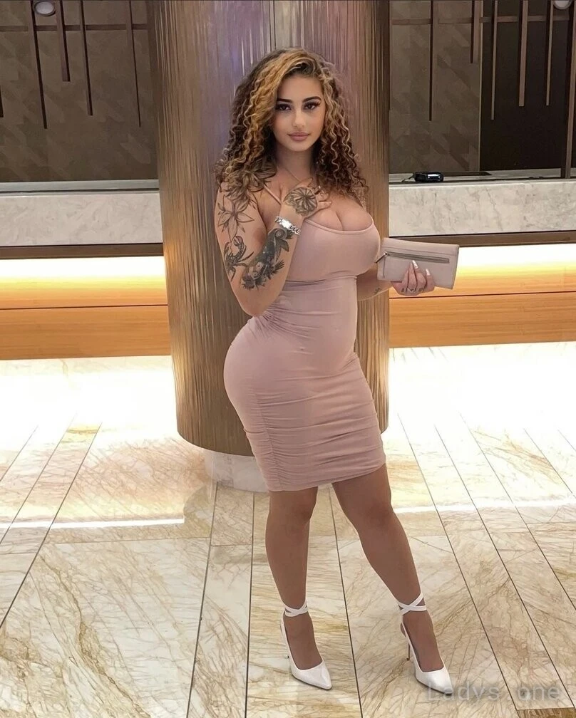 Dani (23) – Call Girl & Independent Escort Service in Kent - Gallery Photo 3
