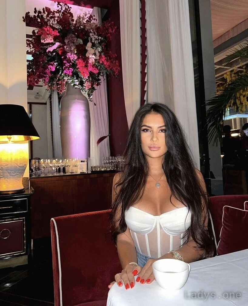 Anne (28) – Call Girl & Independent Escort Service in Kerry - Gallery Photo 3