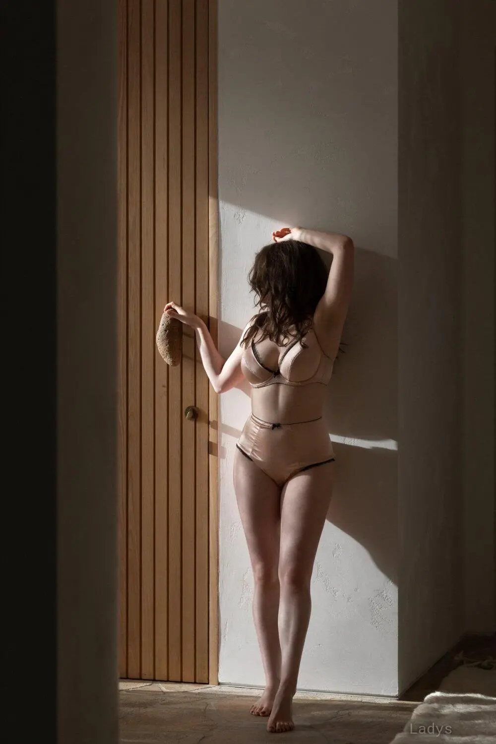 Nina (32) – Call Girl & Independent Escort Service in Kettering - Gallery Photo 5