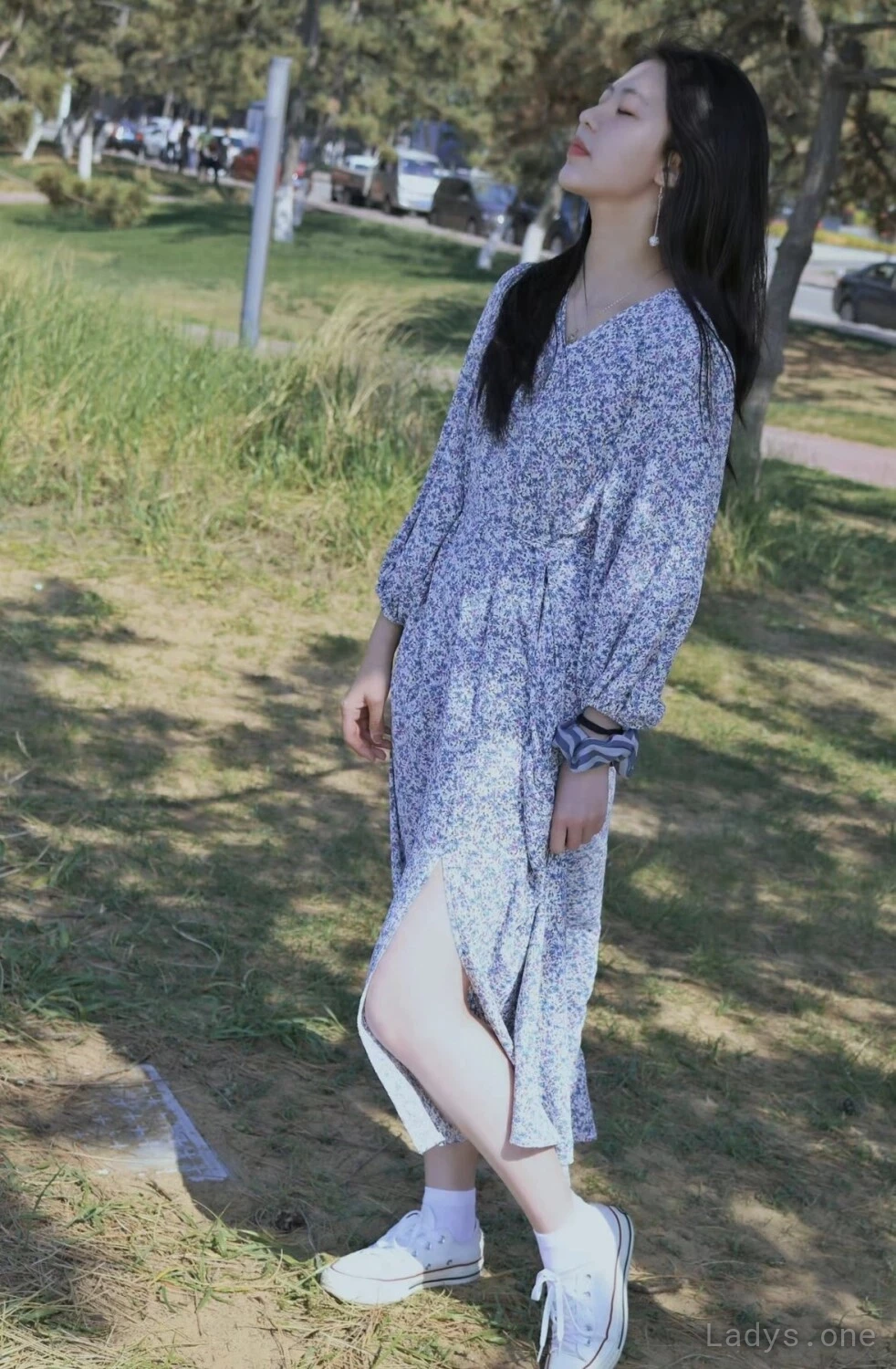 Xinqing (23) – Call Girl & Independent Escort Service in Al Khuşūş - Gallery Photo 3