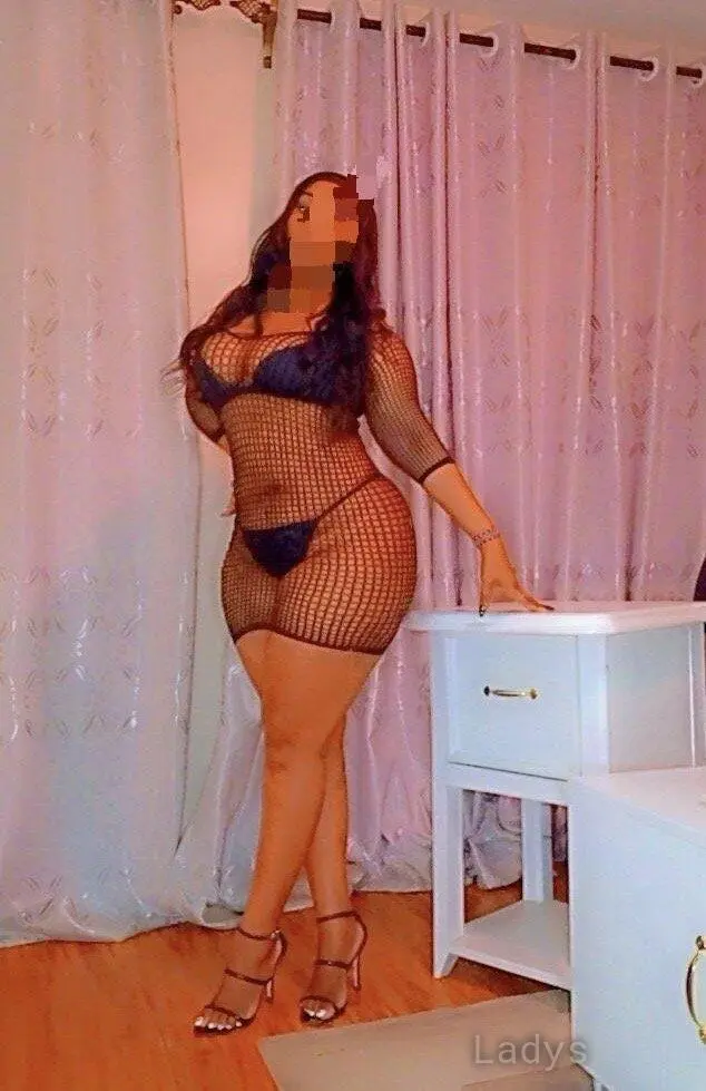 Aisha (24) – Call Girl & Independent Escort Service in Kitengela - Gallery Photo 3