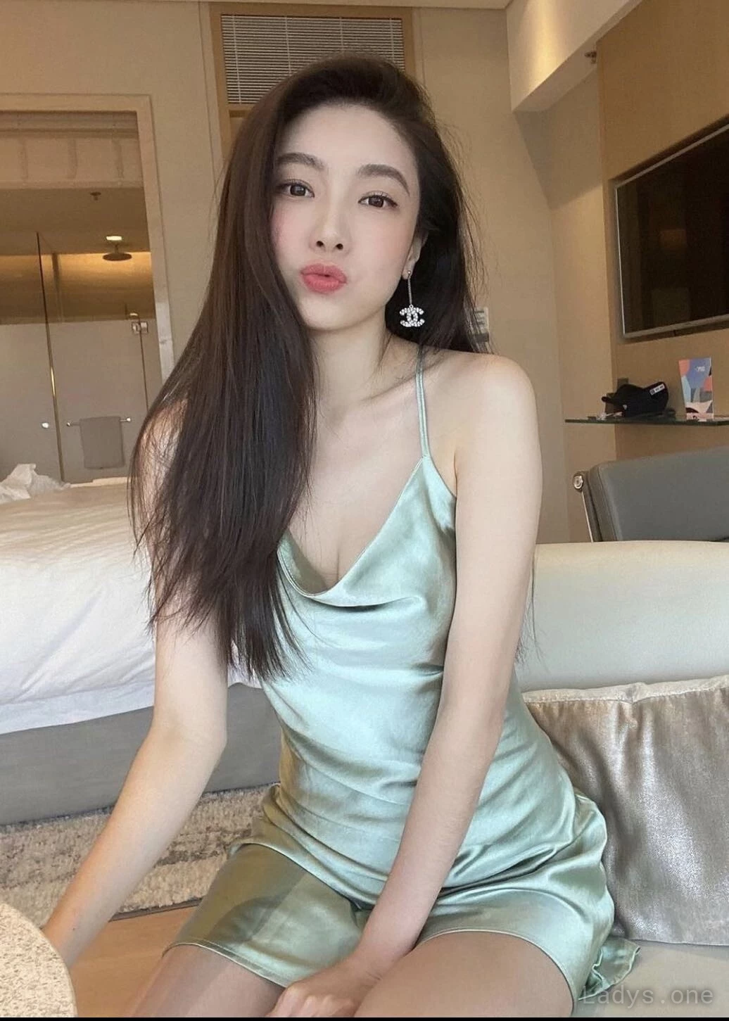 Olivia (22) – Call Girl & Independent Escort Service in Klang - Gallery Photo 3