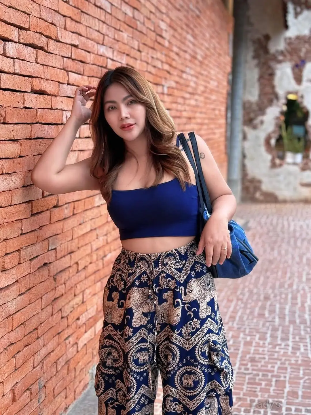 Asmi (23) – Call Girl & Independent Escort Service in Ko Phi Phi - Gallery Photo 4