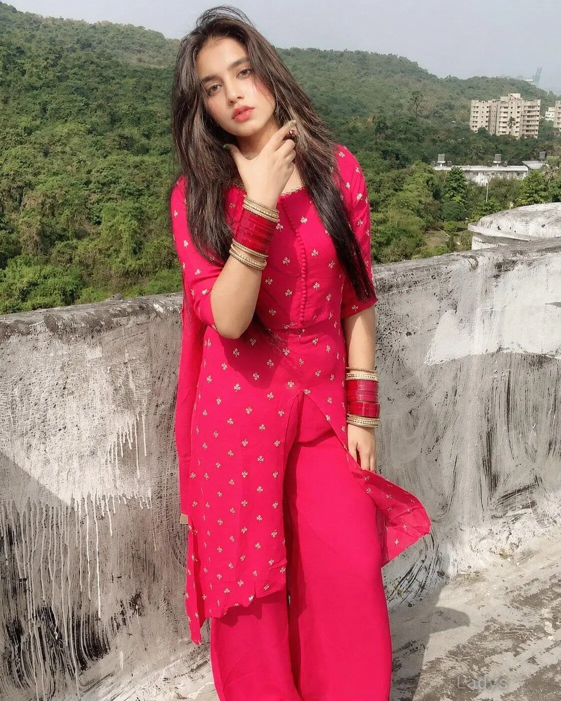 Siya (25) – Call Girl & Independent Escort Service in Kochi - Gallery Photo 2