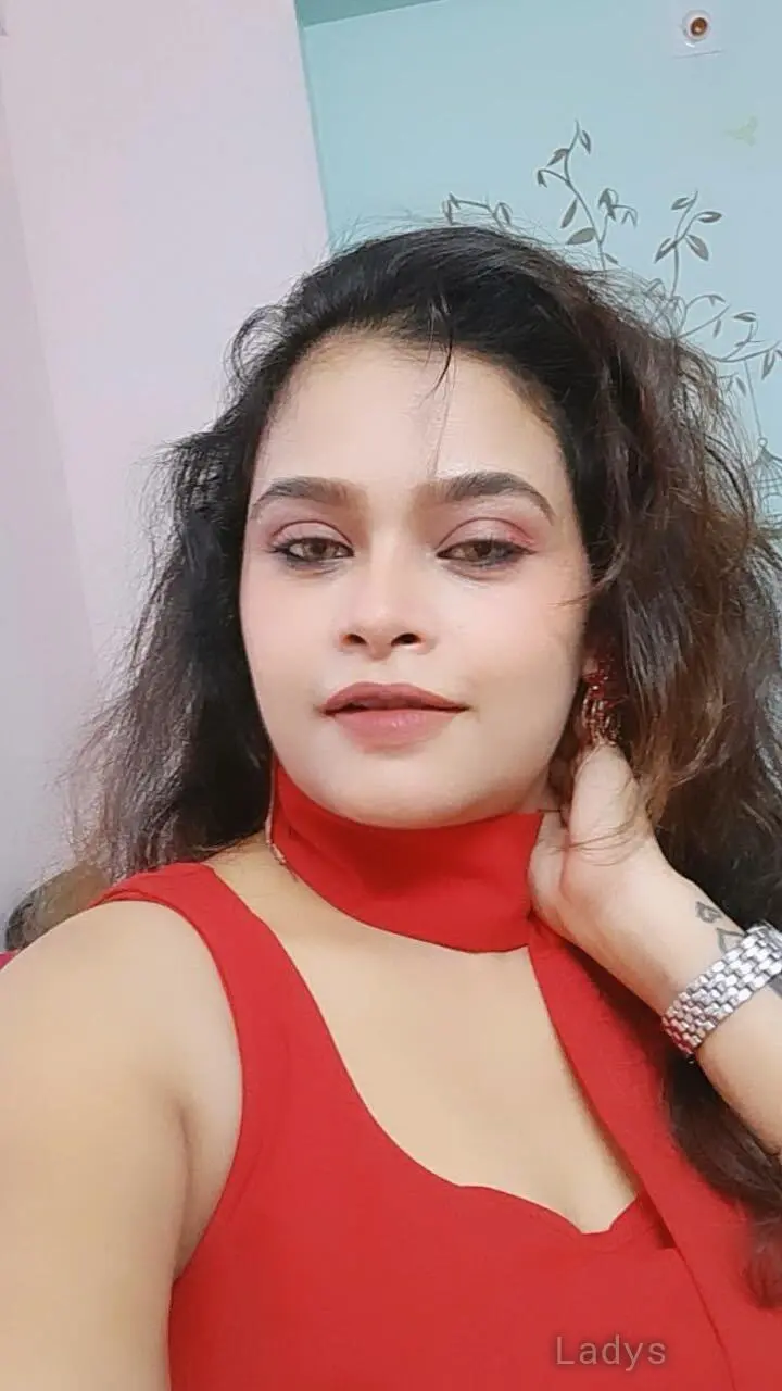 Khushi (24) – Call Girl & Independent Escort Service in Kolkata - Gallery Photo 3