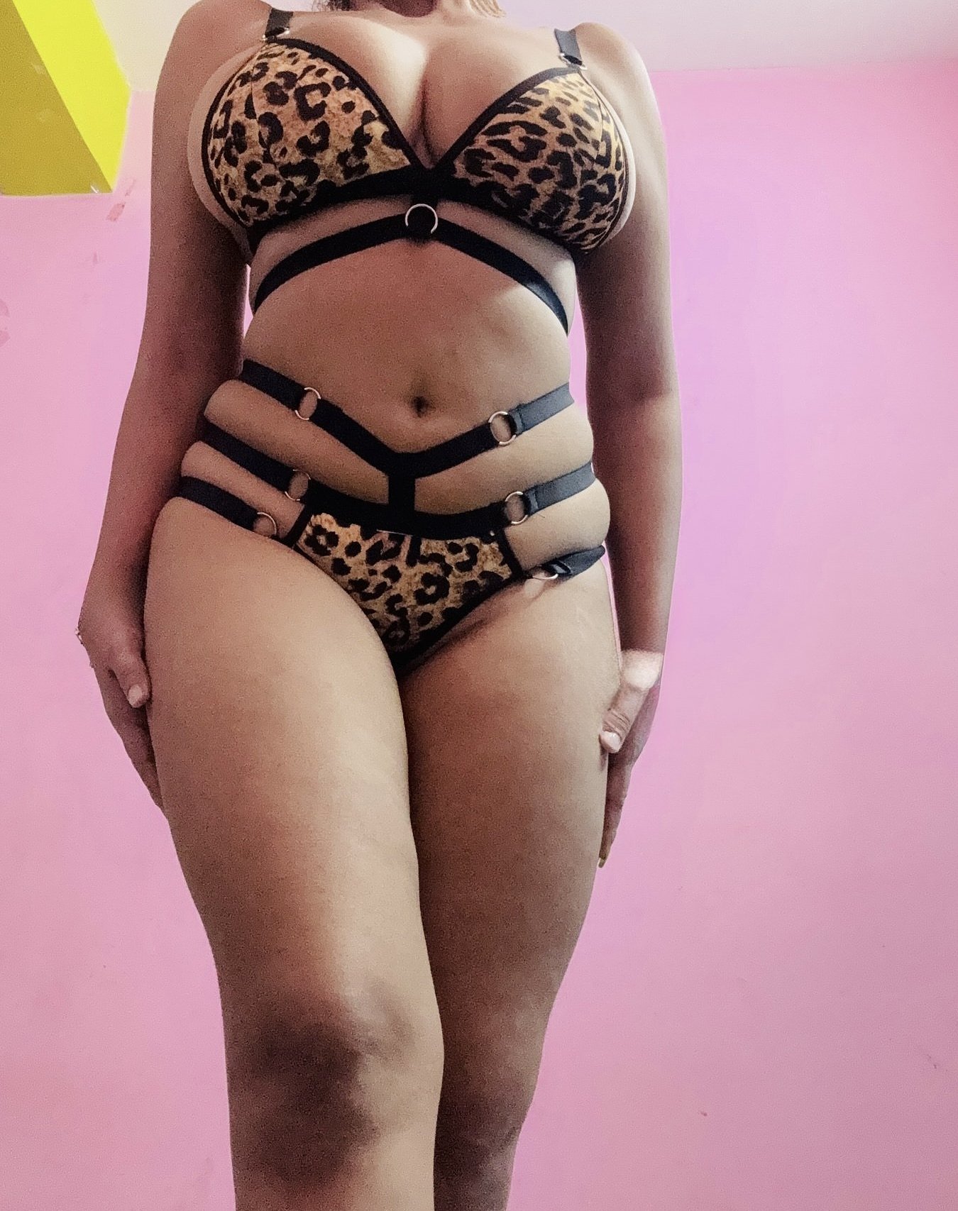 Working (27) – Call Girl & Independent Escort Service in Kolkata - Gallery Photo 8