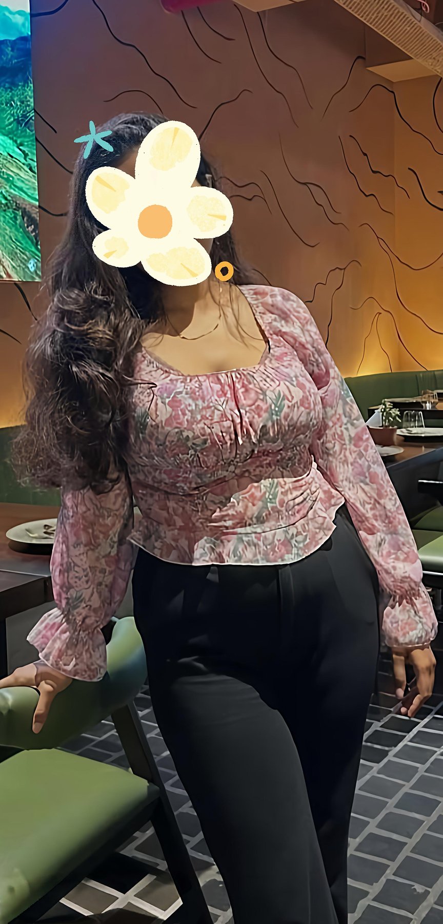From (22) – Call Girl & Independent Escort Service in Kolkata - Gallery Photo 3