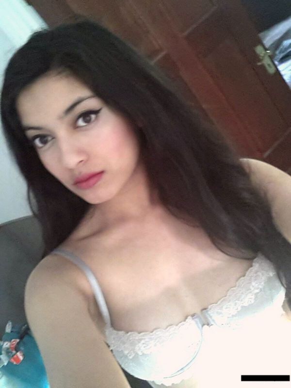 Samantha Desouza (30) – Call Girl & Independent Escort Service in Kolkata - Gallery Photo 5