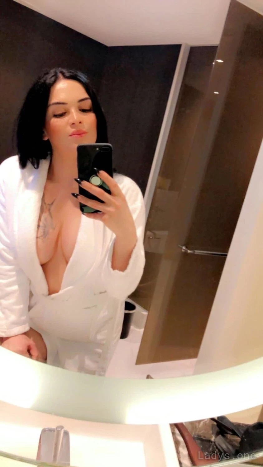Perfect Attractive (25) – Call Girl & Independent Escort Service in Konya - Gallery Photo 5