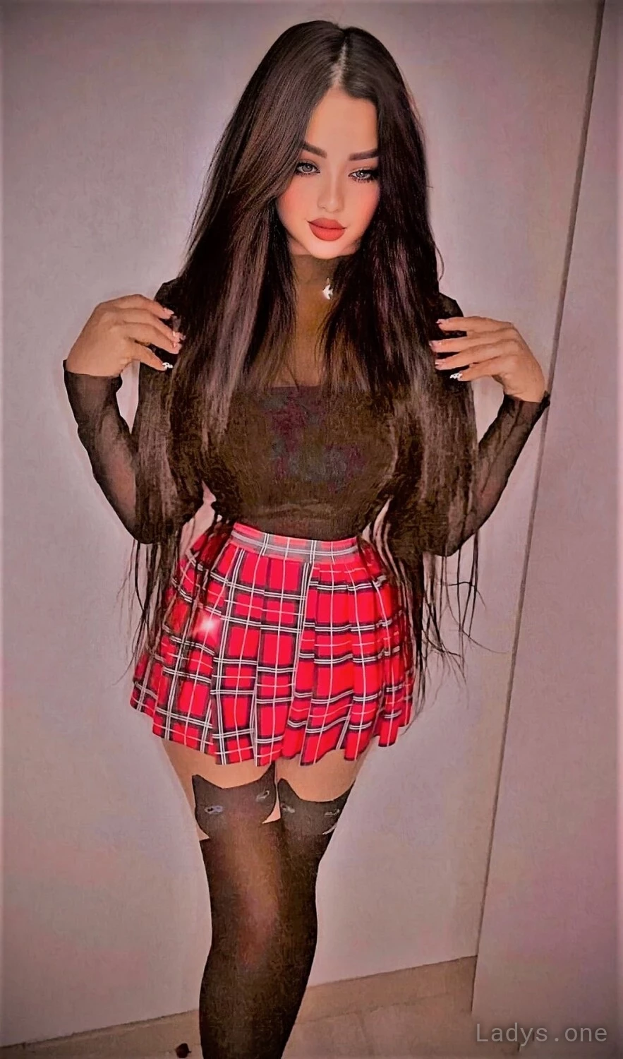 Lili (22) – Call Girl & Independent Escort Service in Konya - Gallery Photo 3