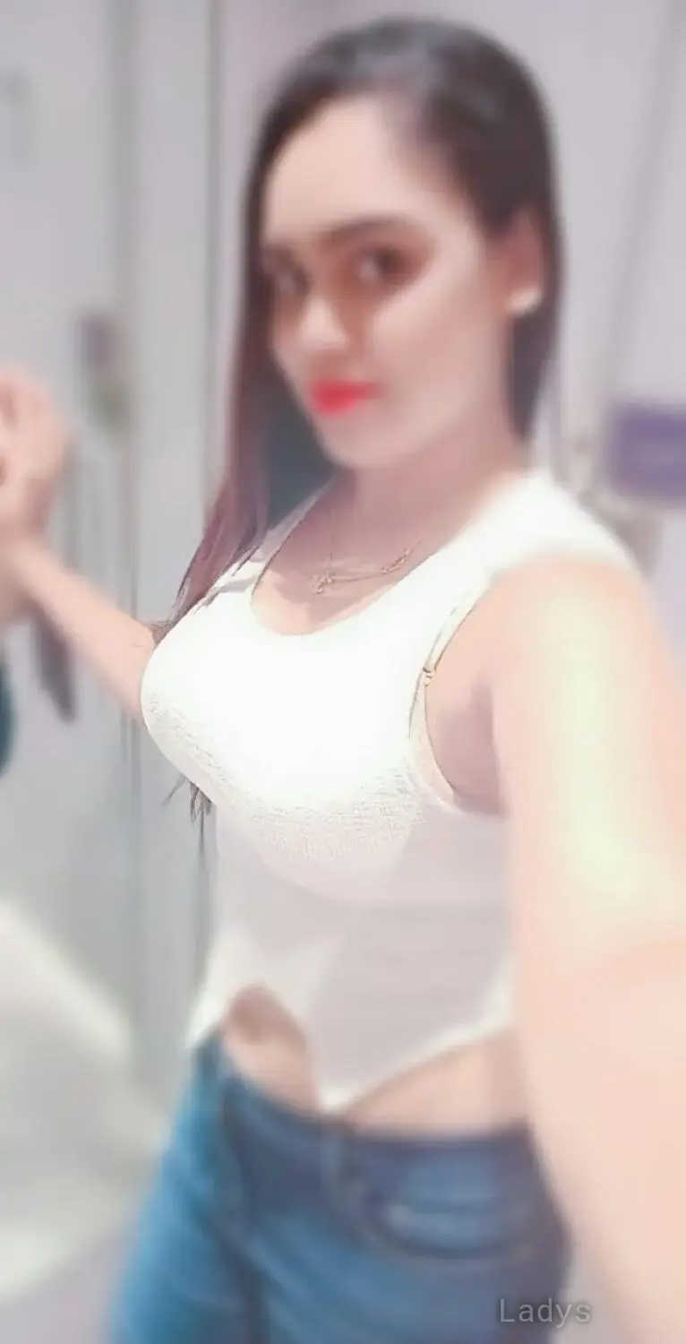 Live Cam (23) – Call Girl & Independent Escort Service in Kota - Gallery Photo 4