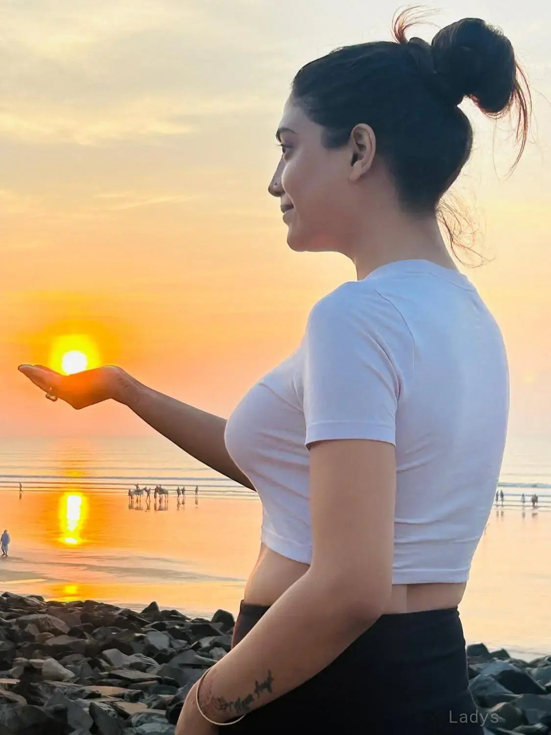 Ishika Here (24) – Call Girl & Independent Escort Service in Kota - Gallery Photo 8