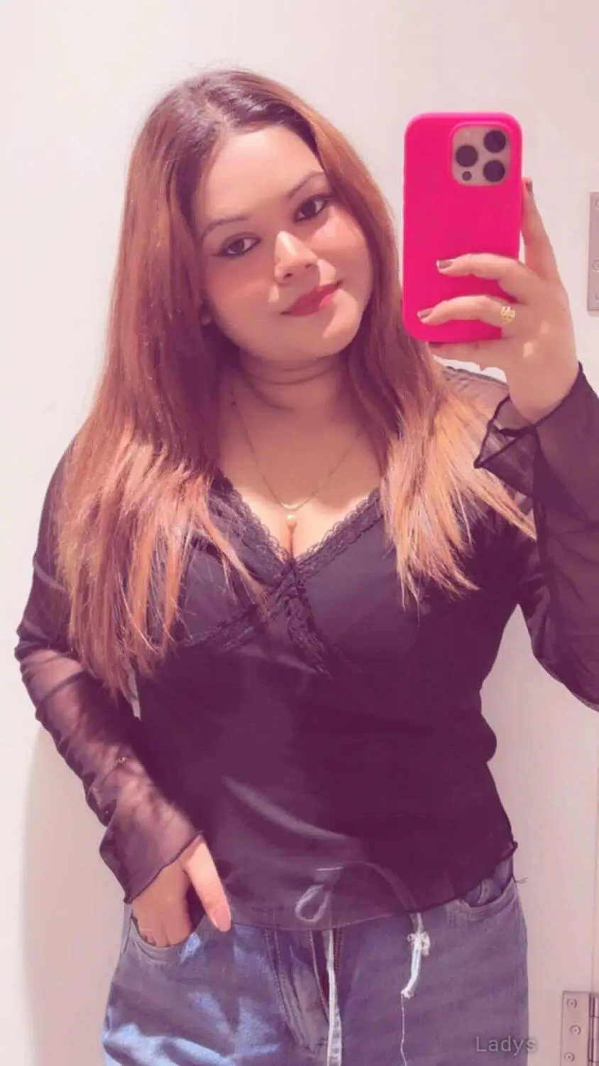 Ramiya (22) – Call Girl & Independent Escort Service in Kozhikode - Gallery Photo 3