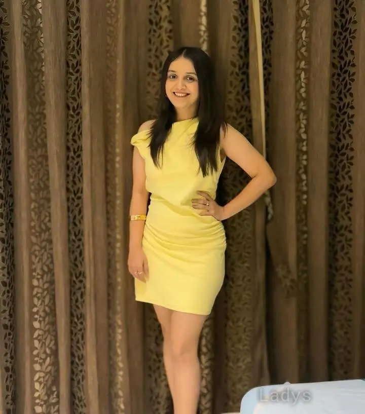 Julie (22) – Call Girl & Independent Escort Service in Kozhikode - Gallery Photo 4