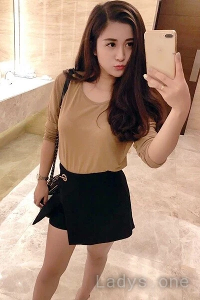 Tara (21) – Call Girl & Independent Escort Service in Kuantan - Gallery Photo 3