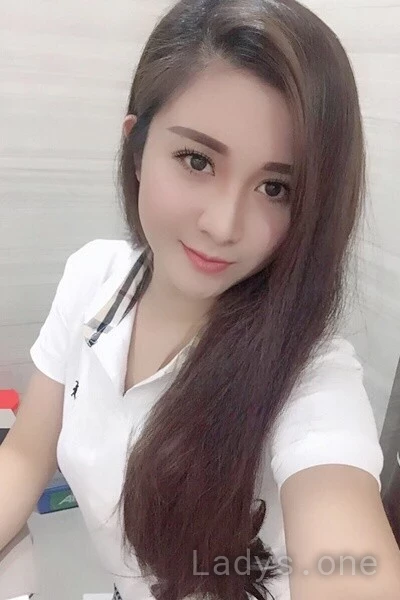 Tara (21) – Call Girl & Independent Escort Service in Kuantan - Gallery Photo 5