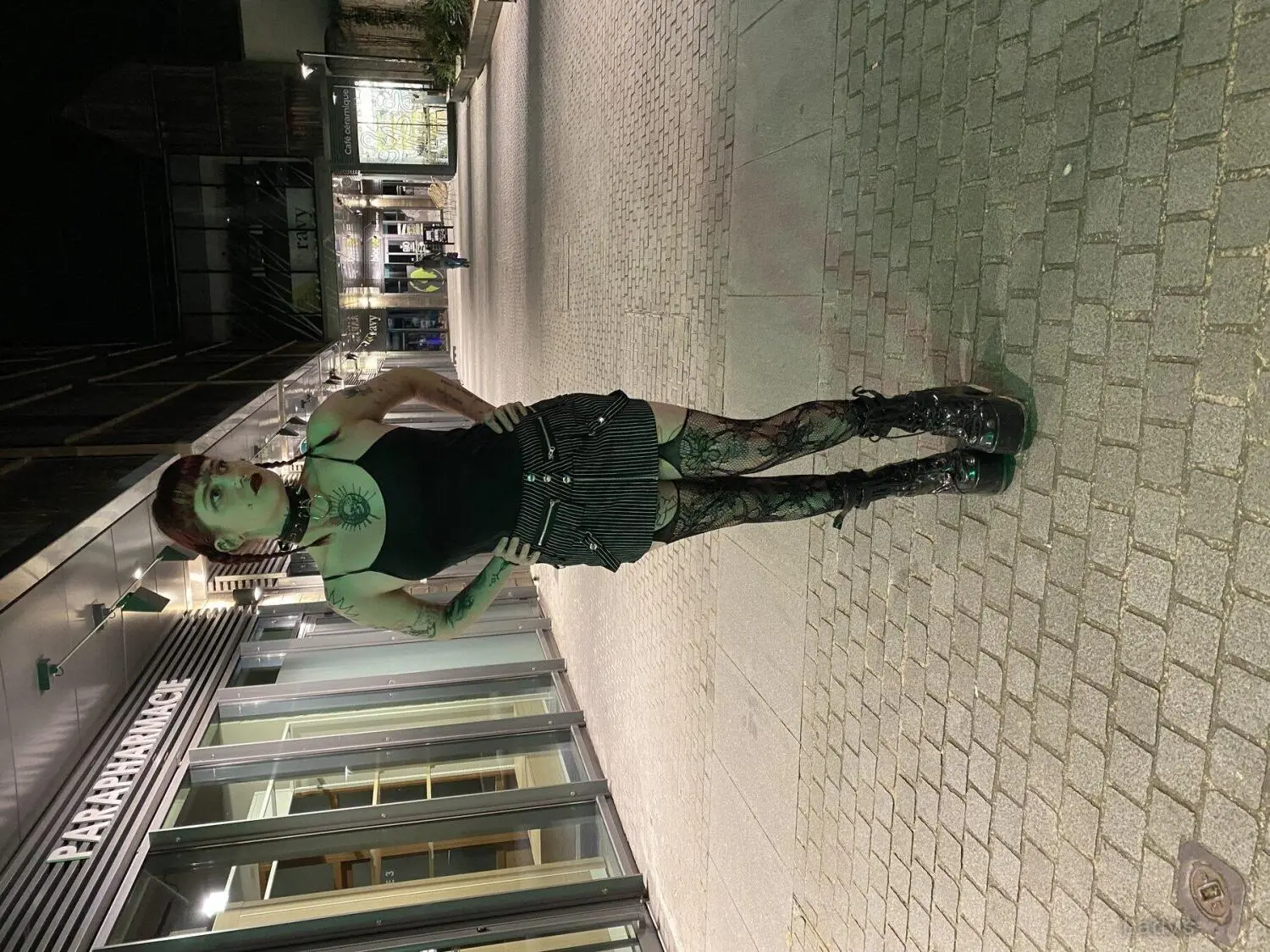 Ruby (26) – Call Girl & Independent Escort Service in Kumamoto - Gallery Photo 3