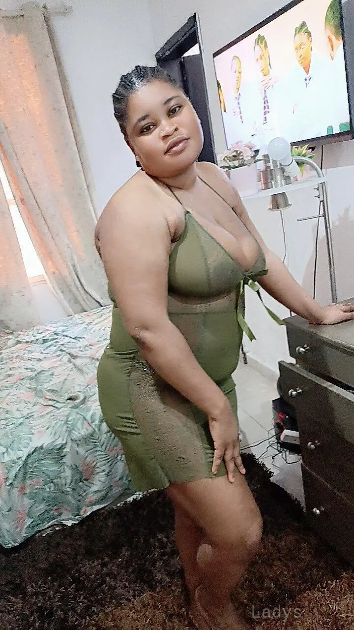 Oliver (22) – Call Girl & Independent Escort Service in Kuwait City - Gallery Photo 3