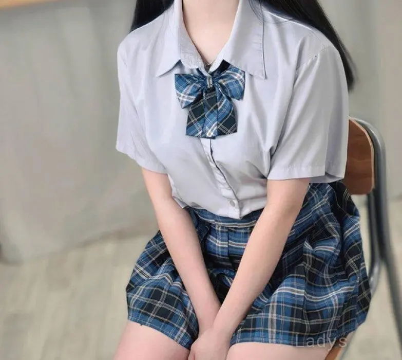 Rui Watarai (19) – Call Girl & Independent Escort Service in Kyoto - Gallery Photo 3