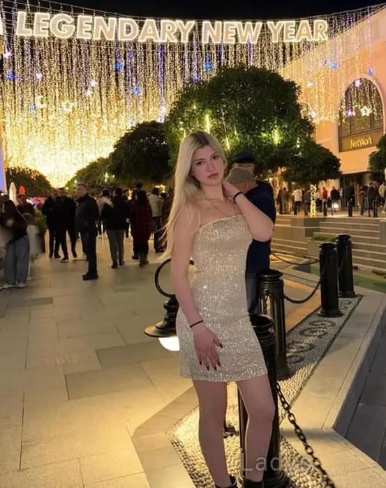 Nadia (20) – Call Girl & Independent Escort Service in Kyrenia - Gallery Photo 3
