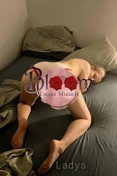 Pandora (24) – Call Girl & Independent Escort Service in Lübeck - Gallery Photo 3