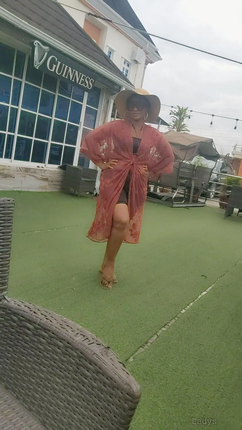 Tessy (23) – Call Girl & Independent Escort Service in Lagos - Gallery Photo 3