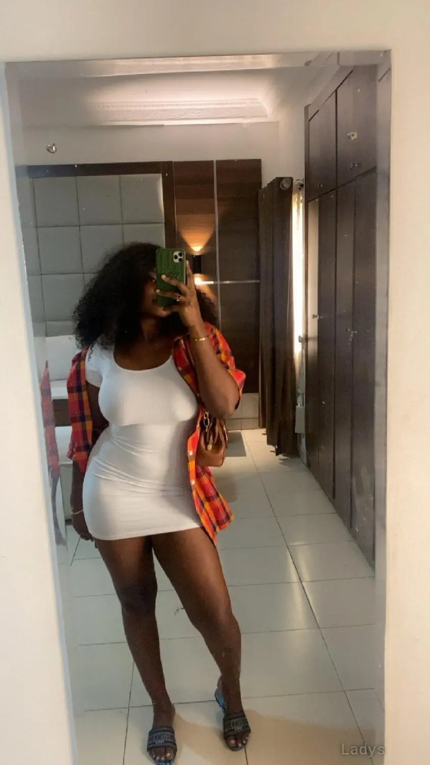 Eden (25) – Call Girl & Independent Escort Service in Lagos - Gallery Photo 5