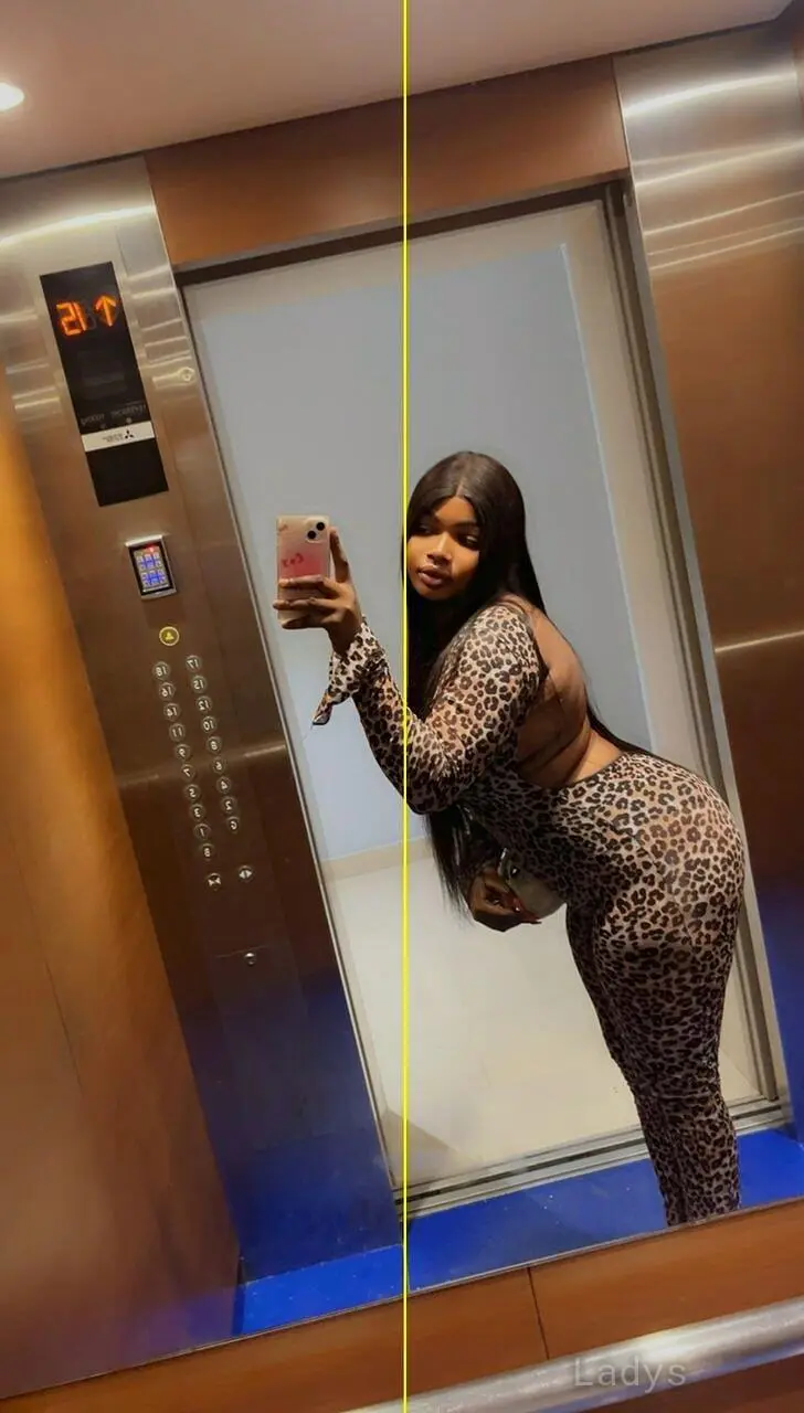 Ashley (28) – Call Girl & Independent Escort Service in Lagos - Gallery Photo 2