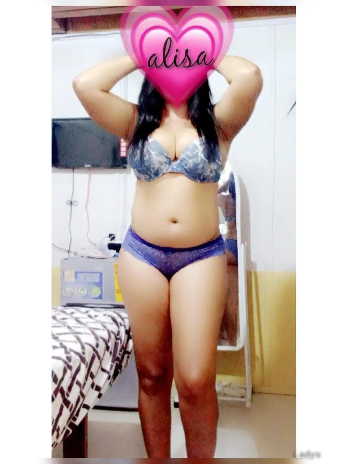 Alisa (25) – Call Girl & Independent Escort Service in Lagos - Gallery Photo 4