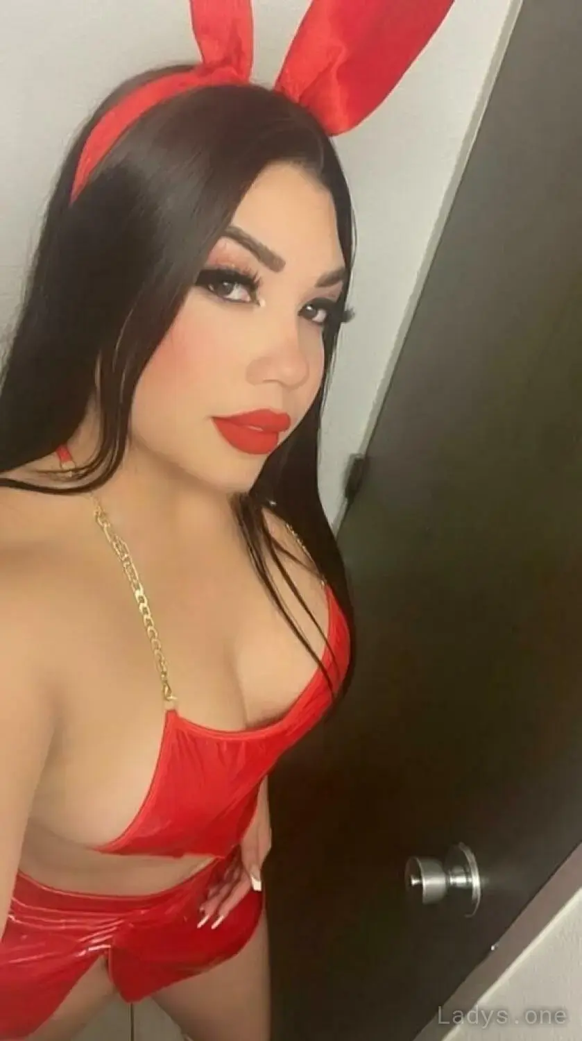 Domina (28) – Call Girl & Independent Escort Service in Lancaster - Gallery Photo 4