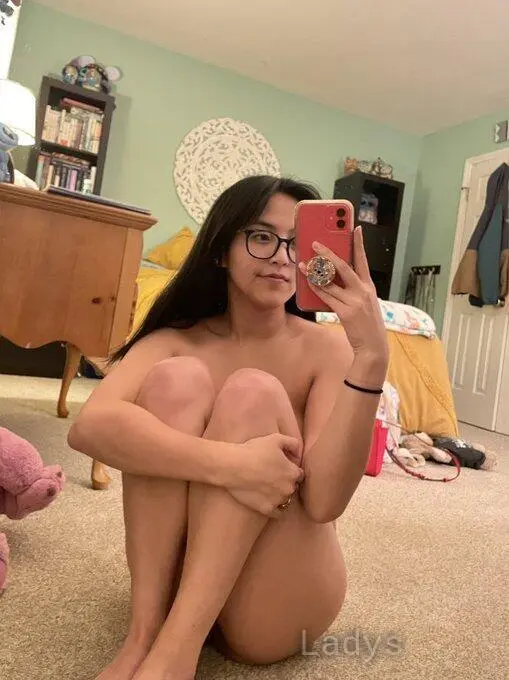 Ameli (27) – Call Girl & Independent Escort Service in Lancaster - Gallery Photo 3