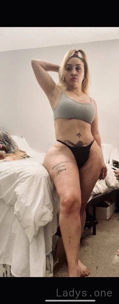Giselle (25) – Call Girl & Independent Escort Service in Lansing - Gallery Photo 3