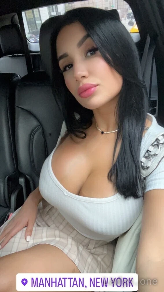 Stephanie (24) – Call Girl & Independent Escort Service in Lansing - Gallery Photo 3